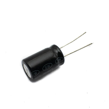 2200µF 16V Electrolytic Capacitor